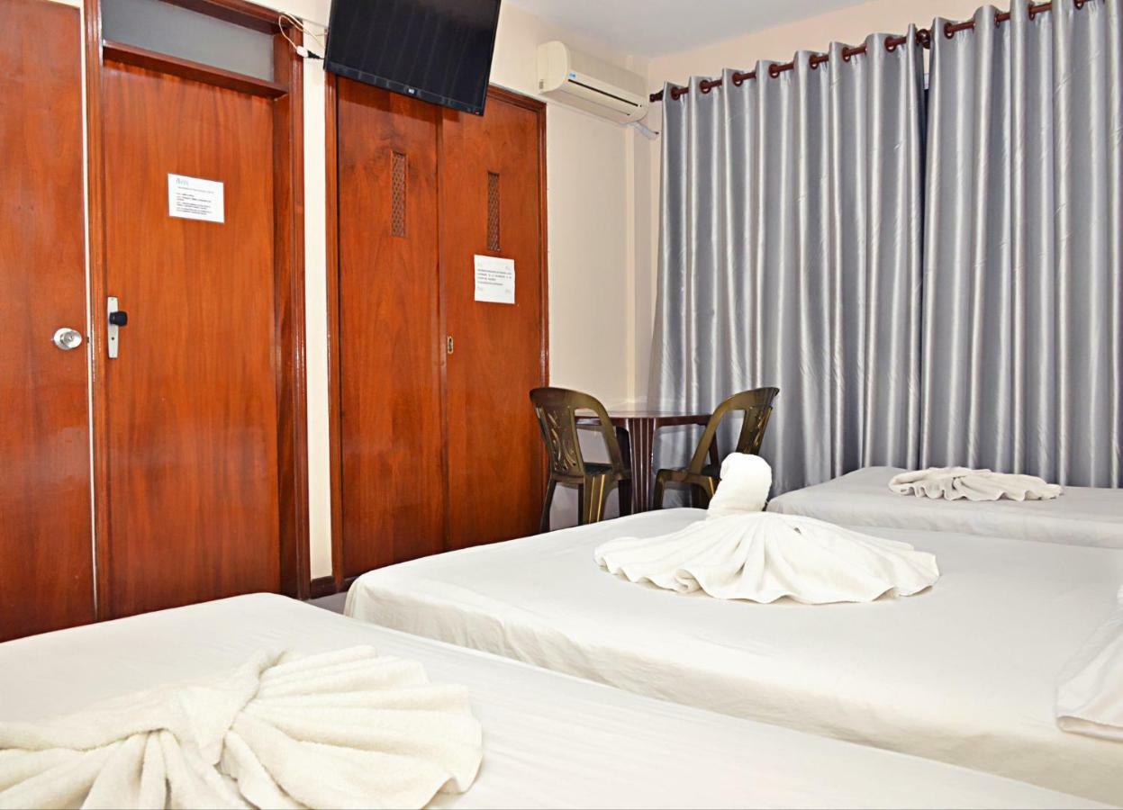 Hostal Ibiza Santa Cruz de La Sierra Ngoại thất bức ảnh